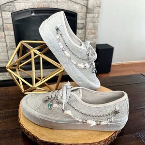 📦SOLD📦New! Women’s Vans Authentic 44D Cosmic Travelers. Size 10. Brand new